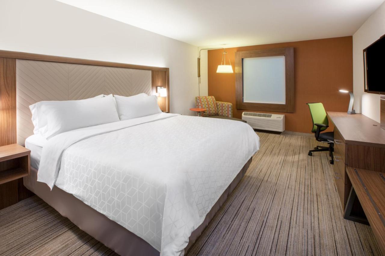 Holiday Inn Express & Suites - Las Vegas - E Tropicana By Ihg Екстер'єр фото