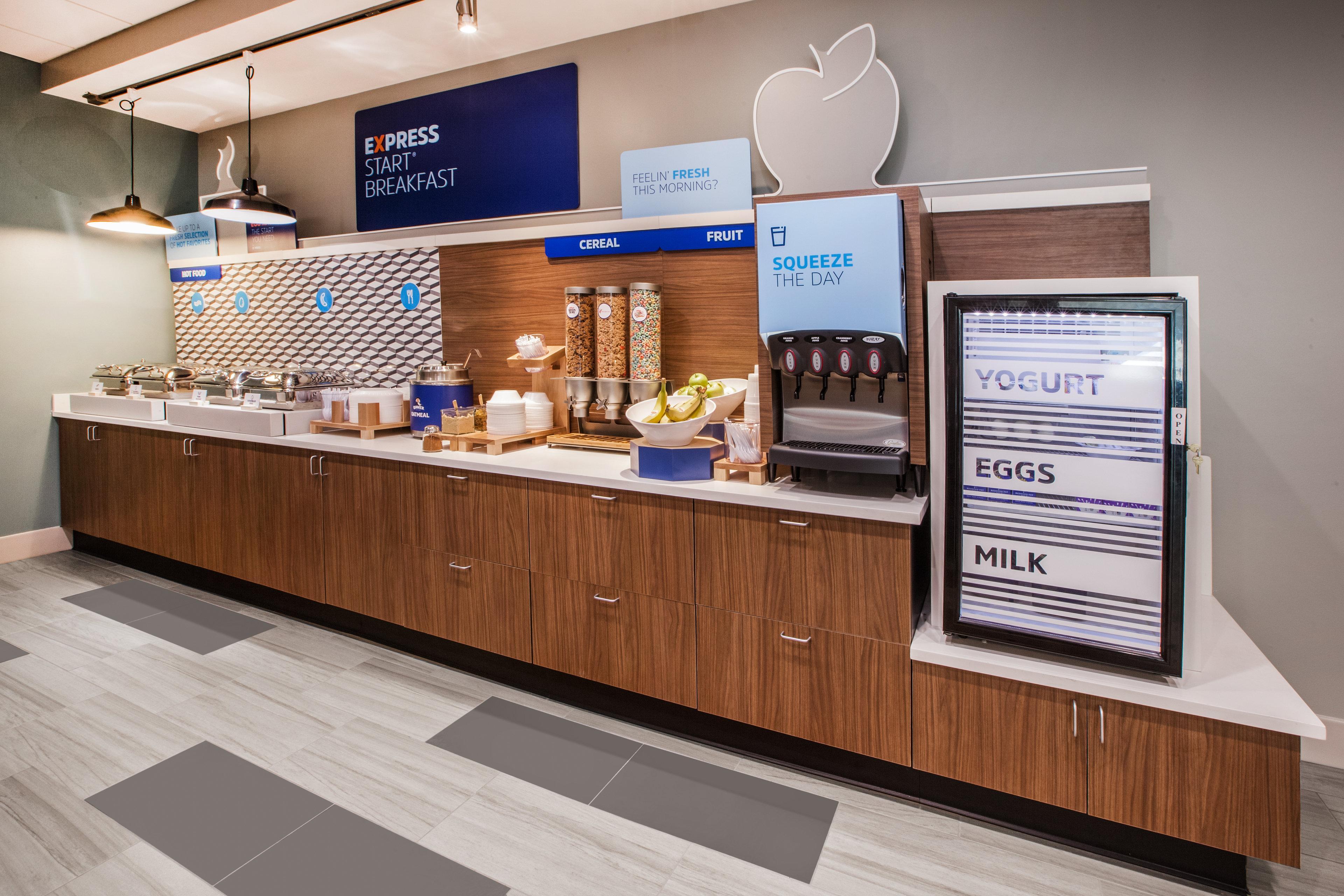 Holiday Inn Express & Suites - Las Vegas - E Tropicana By Ihg Екстер'єр фото
